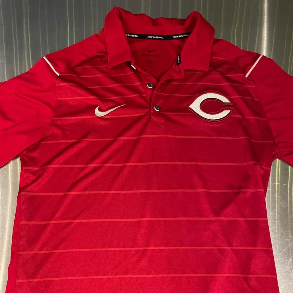 Cincinnati Reds men’s polo